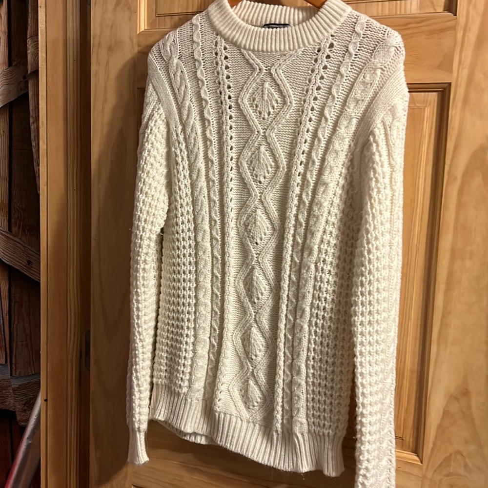 Vip sweater